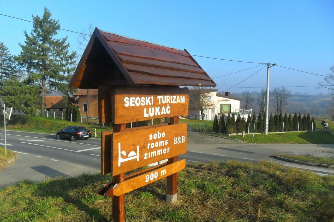 Lukac *